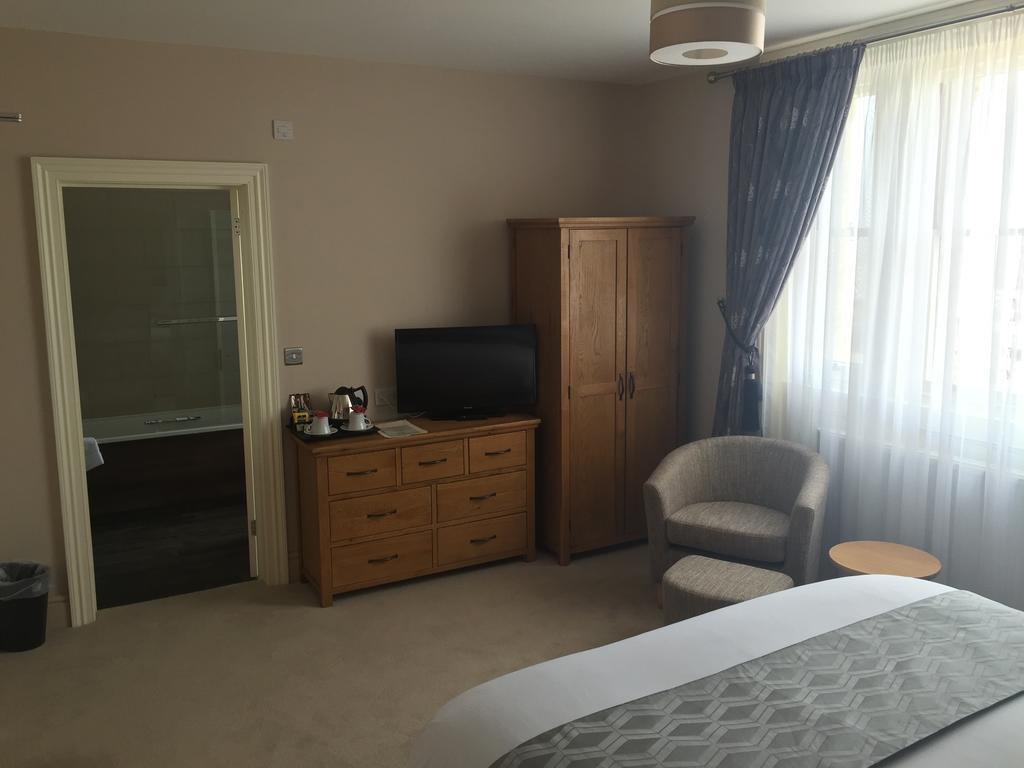 The Clyffe Hotel Lowestoft Bagian luar foto