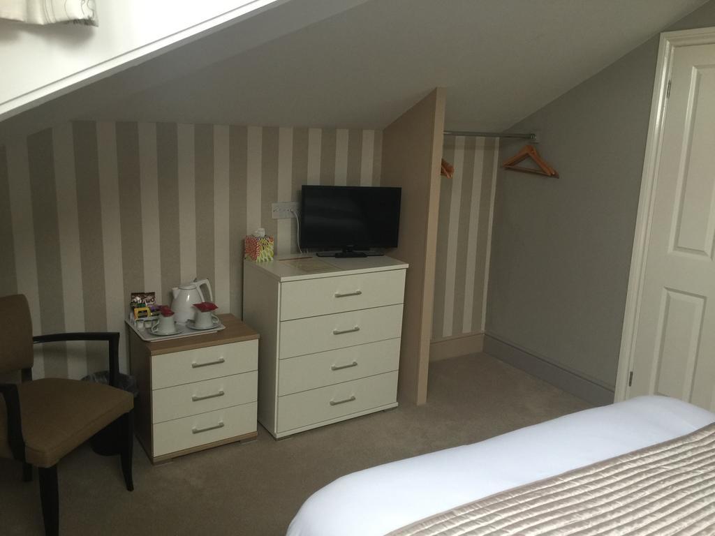 The Clyffe Hotel Lowestoft Bagian luar foto