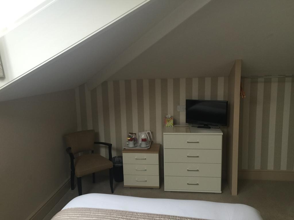The Clyffe Hotel Lowestoft Bagian luar foto
